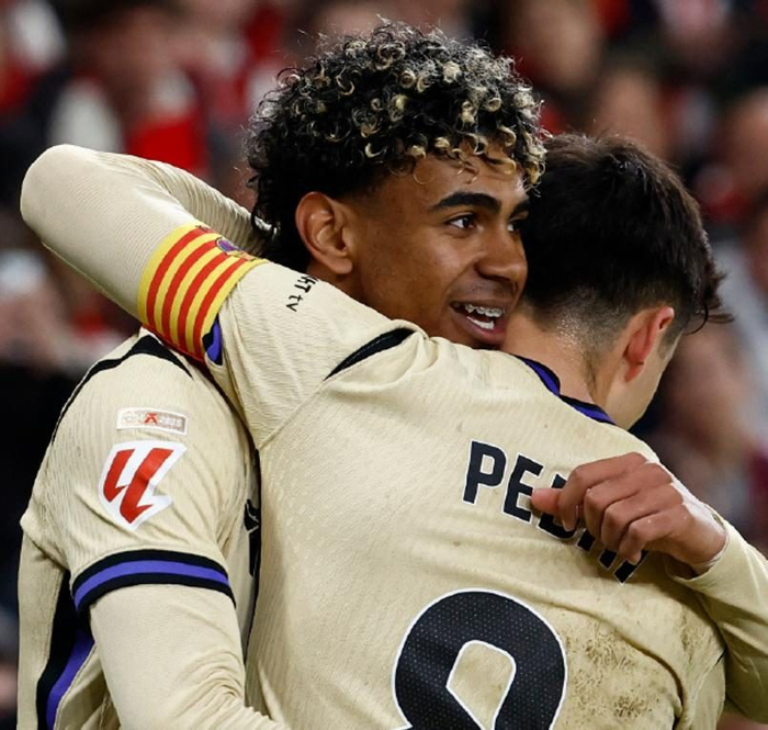 曼城皇马欧冠对决引关注，英超豪门淘汰赛前景